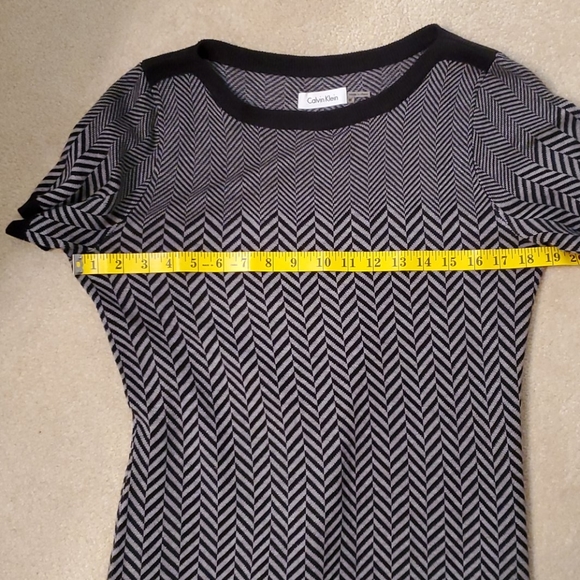 Calvin Klein knit gray and black dress size M - Picture 7 of 7